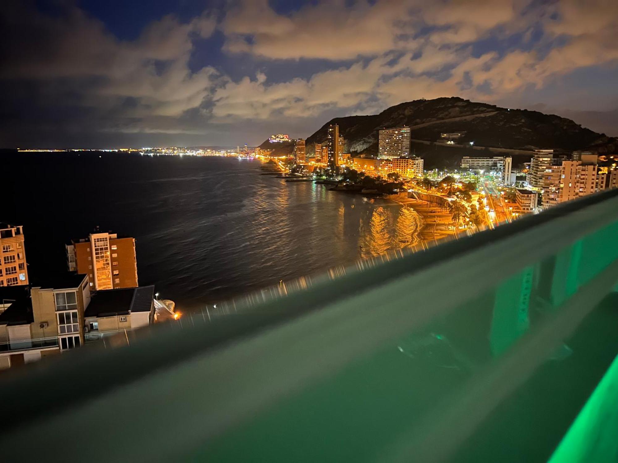 Relax Frente Al Mar De Alicante Exterior foto